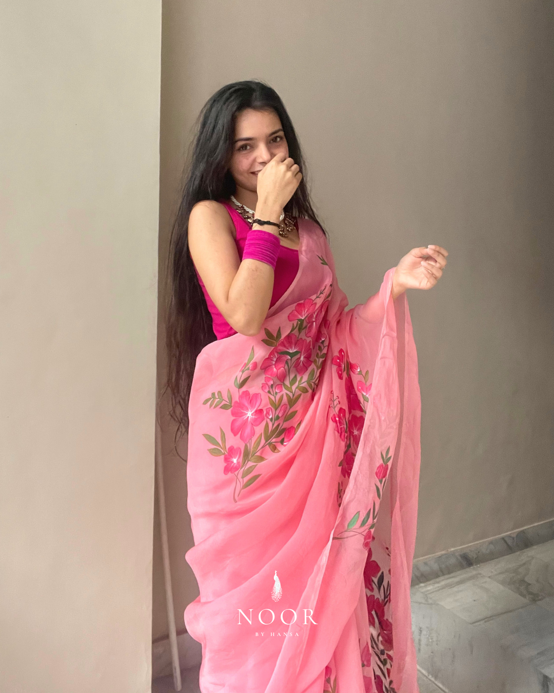 hand painted saree in pure organza silk by noor by hansa, hand painted sarees
handpainted sarees
handpainted sari
hand painted saris
jaipur sarees
handcrafted saris
organza silk sarees
tissue sarees
tissue saris
organza silk saris
noorbyhansa
noor by hansa