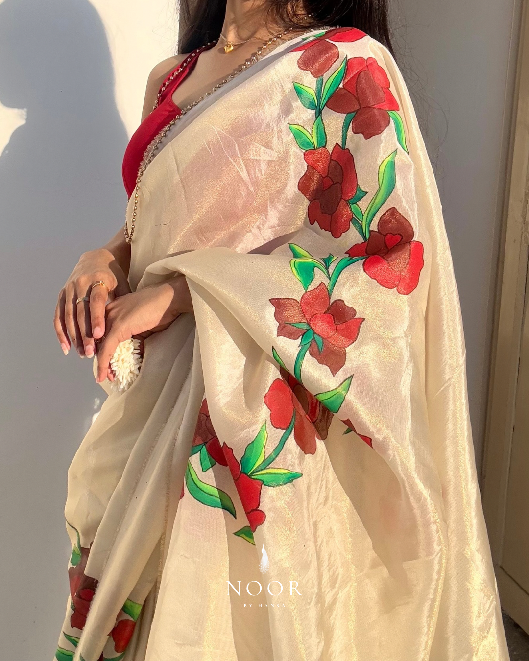 hand painted saree in tissue by noor by hansa, hand painted sarees
handpainted sarees
handpainted sari
hand painted saris
jaipur sarees
handcrafted saris
organza silk sarees
tissue sarees
tissue saris
organza silk saris