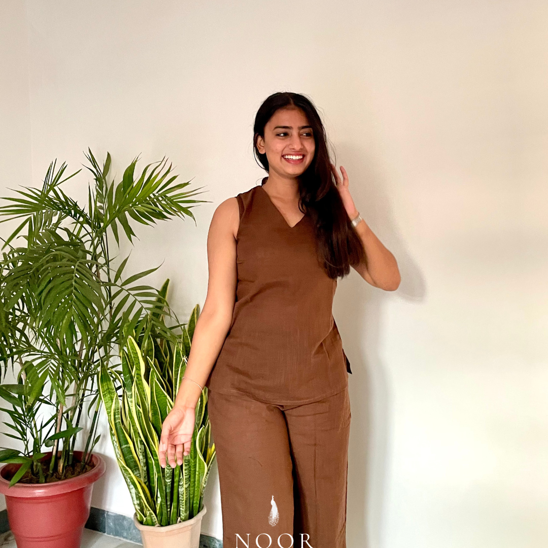 coffee brown cotton noor by hansa v-neck co-ord set that’s as comfy as your favourite loungewear but sharp enough for the office! hand-made from an ultra-soft cotton blend, it stays vibrant wash after wash with zero colour bleeding. perfect for those days when you want to feel cozy and look effortlessly chic!
