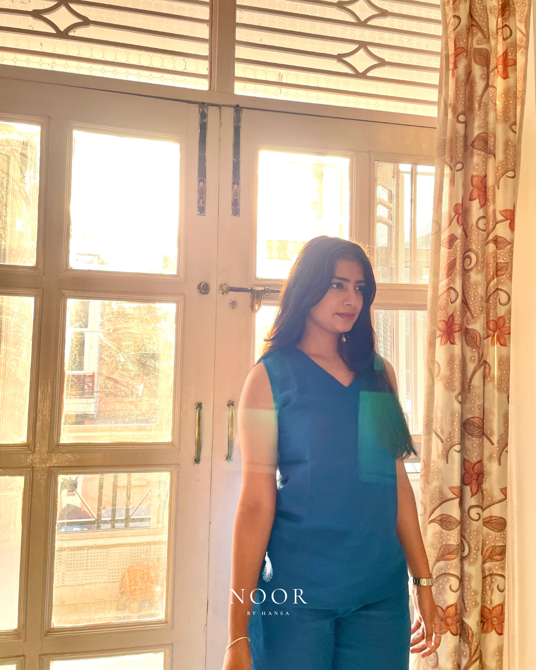 blue cotton noor by hansa v-neck co-ord set that’s as comfy as your favourite loungewear but sharp enough for the office! hand-made from an ultra-soft cotton blend, it stays vibrant wash after wash with zero colour bleeding. perfect for those days when you want to feel cozy and look effortlessly chic!